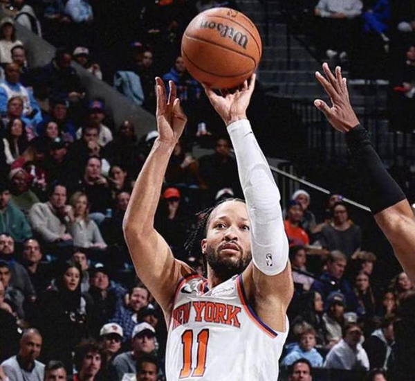 布伦森30+9率尼克斯复仇<a href=/look/lanqiuzhibo/magic/ target=_blank class=infotextkey>魔术</a> 三连胜紧追东部第一